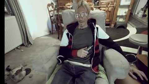 jeff online show from November 25, 7:08 am