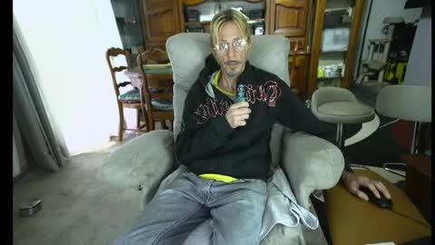 jeff online show from April 13, 8:09 am