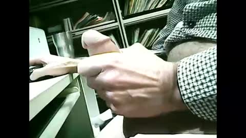 01quebecboy69 online show from December 3, 9:01 pm