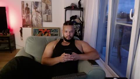 Snapshot of 0_kingsley chatting on June 16, 2:14 am Kingsley online show from June 16, 2:14 am