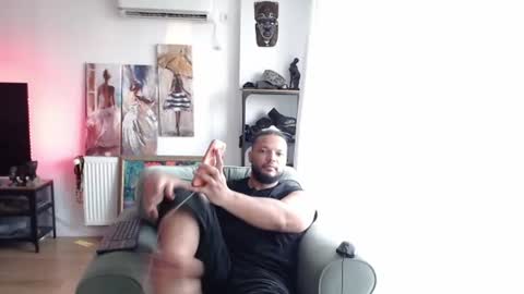 Snapshot of 0_kingsley chatting on June 23, 3:26 am Kingsley online show from June 23, 3:26 am