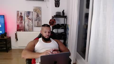 Snapshot of 0_kingsley chatting on July 8, 1:54 am Kingsley online show from July 8, 1:54 am