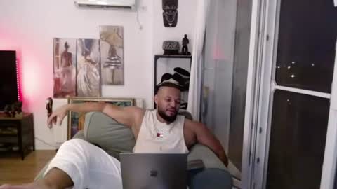 Snapshot of 0_kingsley chatting on July 20, 8:44 pm Kingsley online show from July 20, 8:44 pm