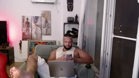 Snapshot of 0_kingsley chatting on July 21, 11:29 pm Kingsley online show from July 21, 11:29 pm