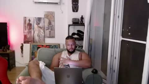 Snapshot of 0_kingsley chatting on July 23, 1:58 am Kingsley online show from July 23, 1:58 am