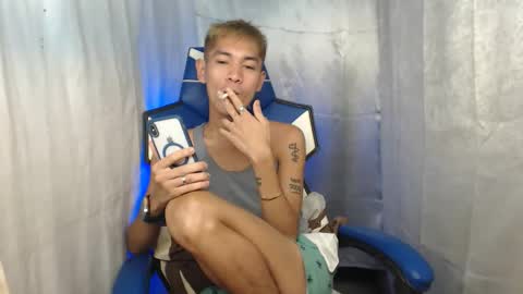 Snapshot of 0cir_asiansatisfy chatting on October 29, 5:47 pm RICK online show from October 29, 5:47 pm