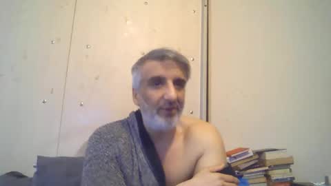 0luvmonkey online show from April 4, 6:55 am