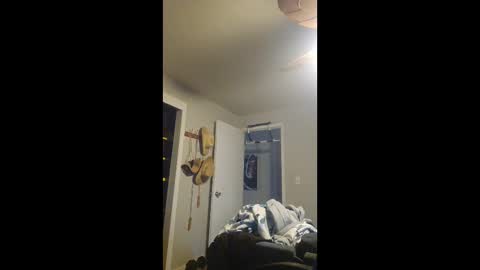 Snapshot of 0trickortreat0 chatting on March 9, 12:53 am CountryPrince online show from March 9, 12:53 am