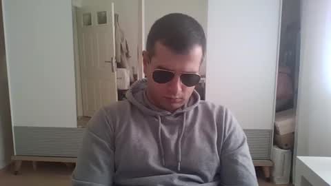 Snapshot of 0trkshmnhot0 chatting on December 9, 10:00 am trkshmn online show from December 9, 10:00 am