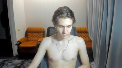 Snapshot of 0verlandd chatting on January 20, 11:35 am Adam online show from January 20, 11:35 am