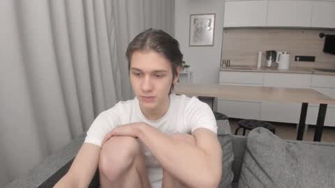 Snapshot of 0verlandd chatting on September 15, 1:55 pm Adam online show from September 15, 1:55 pm