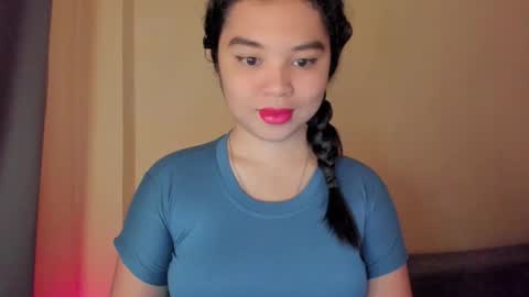 Snapshot of 0wwlo0k chatting on November 16, 5:13 am 0wwlo0k online show from November 16, 5:13 am