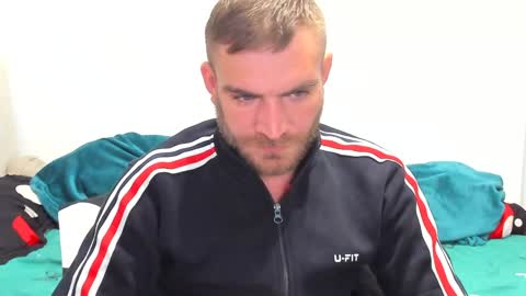 10in_deluxe online show from December 25, 8:18 am