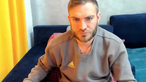 10in_deluxe online show from February 27, 7:01 am