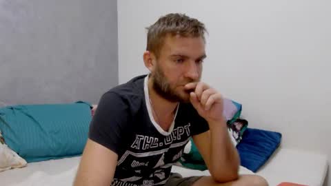 10in_deluxe online show from September 29, 5:34 am