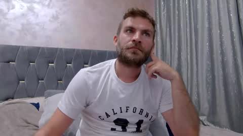 10in_deluxe online show from November 27, 6:48 am