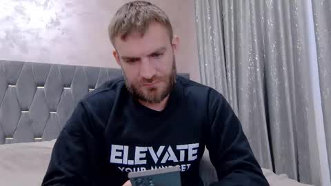 10in_deluxe online show from February 5, 7:35 am