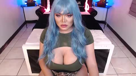 Snapshot of 10incheskinkynastytrans chatting on January 8, 10:58 pm Sasha Banks online show from January 8, 10:58 pm