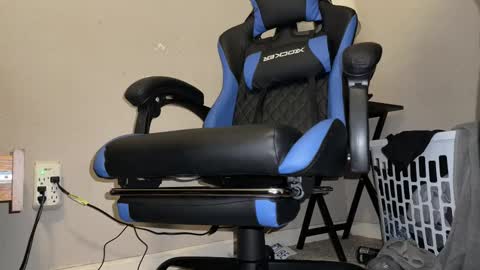 Snapshot of 10inchlongthick chatting on February 20, 7:58 pm 10inchlongthick online show from February 20, 7:58 pm