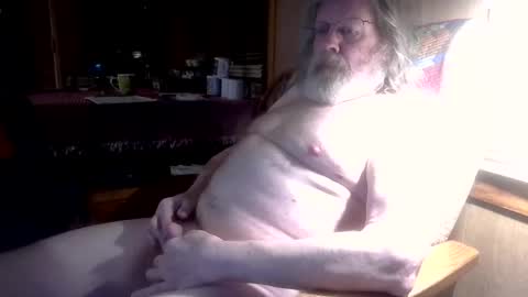 Snapshot of 111sandbox chatting on February 3, 7:02 am 111sandbox online show from February 3, 7:02 am