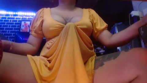  i am trixie im Your Selfsucking Mistress  online show from September 21, 5:09 am