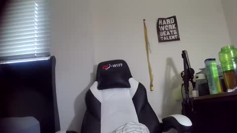 Snapshot of 11inchtattedtrinibad chatting on February 9, 1:25 pm 11inchtattedtrinibad online show from February 9, 1:25 pm