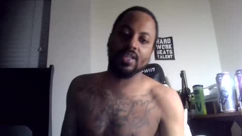 Snapshot of 11inchtattedtrinibad chatting on February 15, 12:04 am 11inchtattedtrinibad online show from February 15, 12:04 am