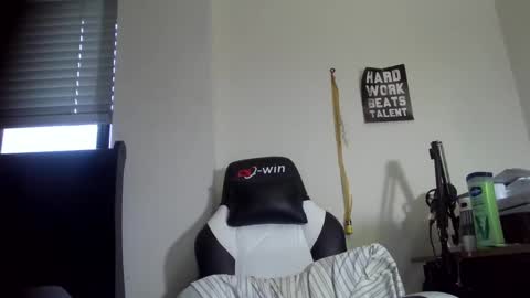 Snapshot of 11inchtattedtrinibad chatting on February 16, 2:54 pm 11inchtattedtrinibad online show from February 16, 2:54 pm