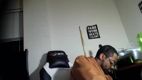 Snapshot of 11inchtattedtrinibad chatting on February 23, 2:51 am 11inchtattedtrinibad online show from February 23, 2:51 am