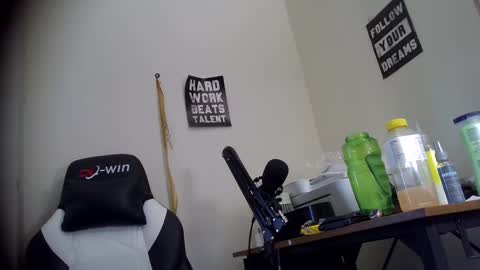 Snapshot of 11inchtattedtrinibad chatting on February 28, 6:41 pm 11inchtattedtrinibad online show from February 28, 6:41 pm