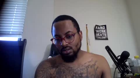 Snapshot of 11inchtattedtrinibad chatting on March 3, 7:06 pm 11inchtattedtrinibad online show from March 3, 7:06 pm