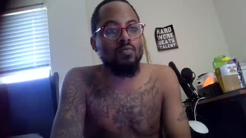 Snapshot of 11inchtattedtrinibad chatting on March 4, 7:22 pm 11inchtattedtrinibad online show from March 4, 7:22 pm