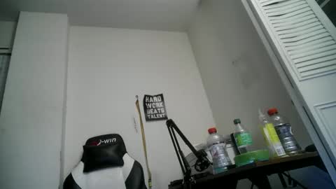 Snapshot of 11inchtattedtrinibad chatting on October 6, 5:27 am 11inchtattedtrinibad online show from October 6, 5:27 am