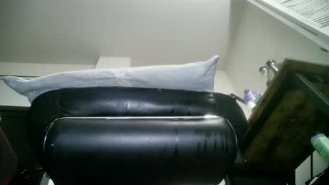 Snapshot of 11inchtattedtrinibad chatting on November 28, 2:25 am 11inchtattedtrinibad online show from November 28, 2:25 am