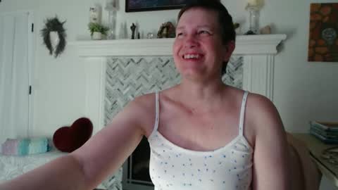 Aurora Willows online show from March 10, 2:16 am