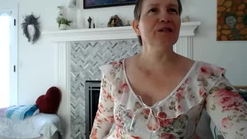 Aurora Willows online show from March 15, 3:18 pm