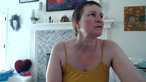 Snapshot of 11willowandjohn11 chatting on June 11, 3:21 pm Aurora Willows online show from June 11, 3:21 pm