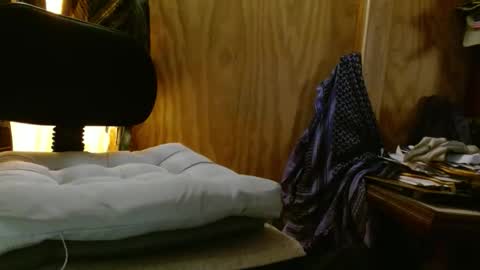 Absentee online show from October 18, 10:49 am