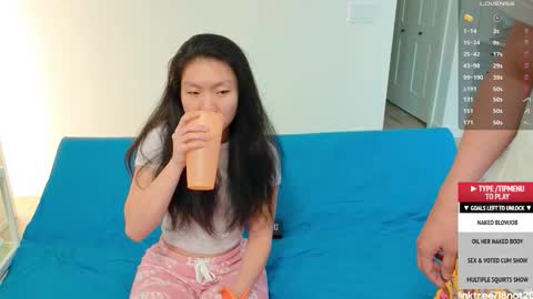 Tong  Ralph online show from December 23, 1:14 am