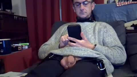 Snapshot of 18remy45 chatting on December 26, 6:12 pm 18remy45 online show from December 26, 6:12 pm