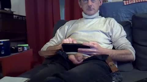 Snapshot of 18remy45 chatting on January 6, 4:55 pm 18remy45 online show from January 6, 4:55 pm