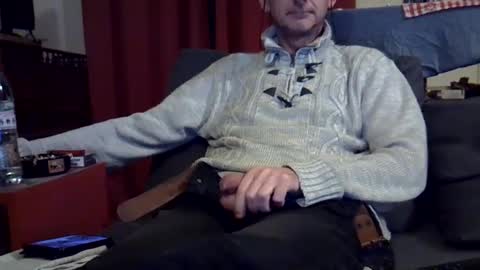 Snapshot of 18remy45 chatting on January 12, 7:53 pm 18remy45 online show from January 12, 7:53 pm