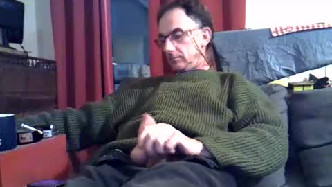 Snapshot of 18remy45 chatting on October 13, 7:47 pm 18remy45 online show from October 13, 7:47 pm