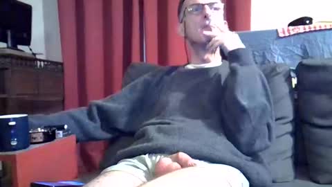 Snapshot of 18remy45 chatting on November 9, 12:36 pm 18remy45 online show from November 9, 12:36 pm