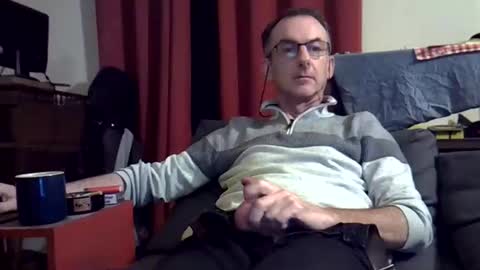 Snapshot of 18remy45 chatting on December 17, 8:26 pm 18remy45 online show from December 17, 8:26 pm