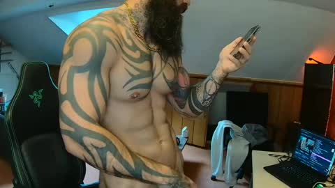 Snapshot of 19andre90 chatting on June 18, 8:03 am 19andre90 online show from June 18, 8:03 am