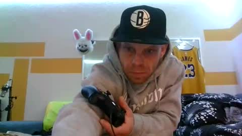 Snapshot of 19banger85 chatting on November 8, 1:11 pm 19banger85 online show from November 8, 1:11 pm