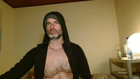 djulia online show from February 17, 5:32 pm