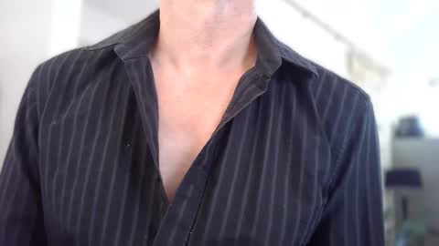 19hung4u online show from December 3, 7:22 pm