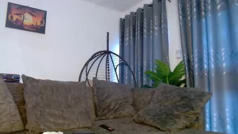 Snapshot of 1_beckah chatting on May 14, 6:53 am beckah online show from May 14, 6:53 am